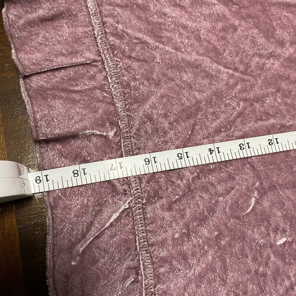 J Jill Crushed Velvet blouse/top, Dusty Pink, Size M Petite - Picture 6 of 7